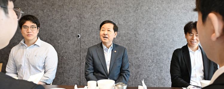 재경부, AI 동아리 AX집현전 2.0 신설…자문단 가동 - 정민기 대표 위촉